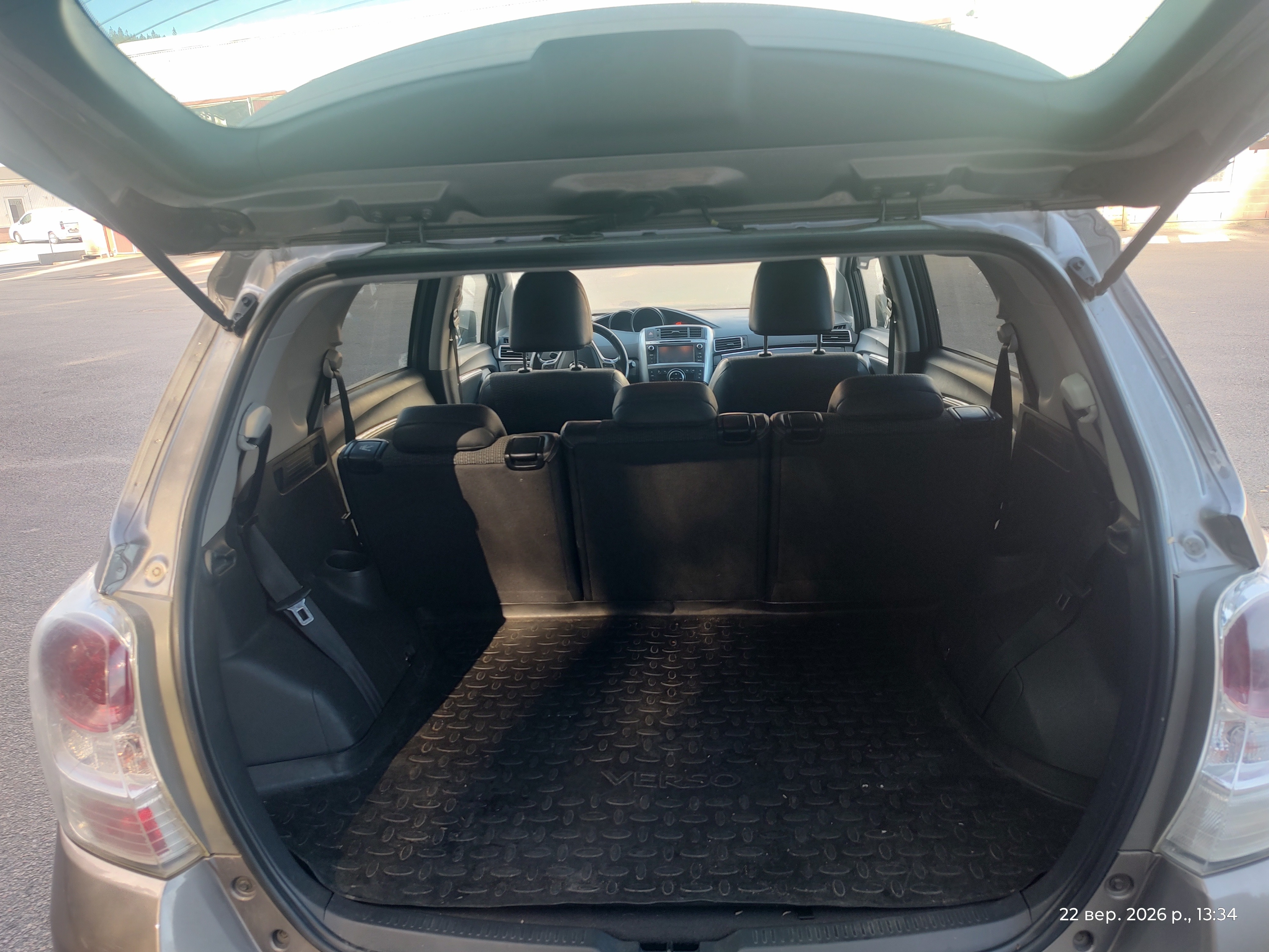 Toyota Verso 1.6 Manuell 2015, bild 5/5