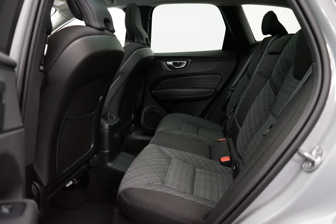 Volvo XC60 T6 Core Edition, Taklucka 2025, bild 7/10