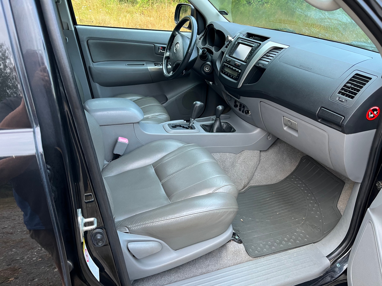 Toyota HiLux 2011, bild 7/10