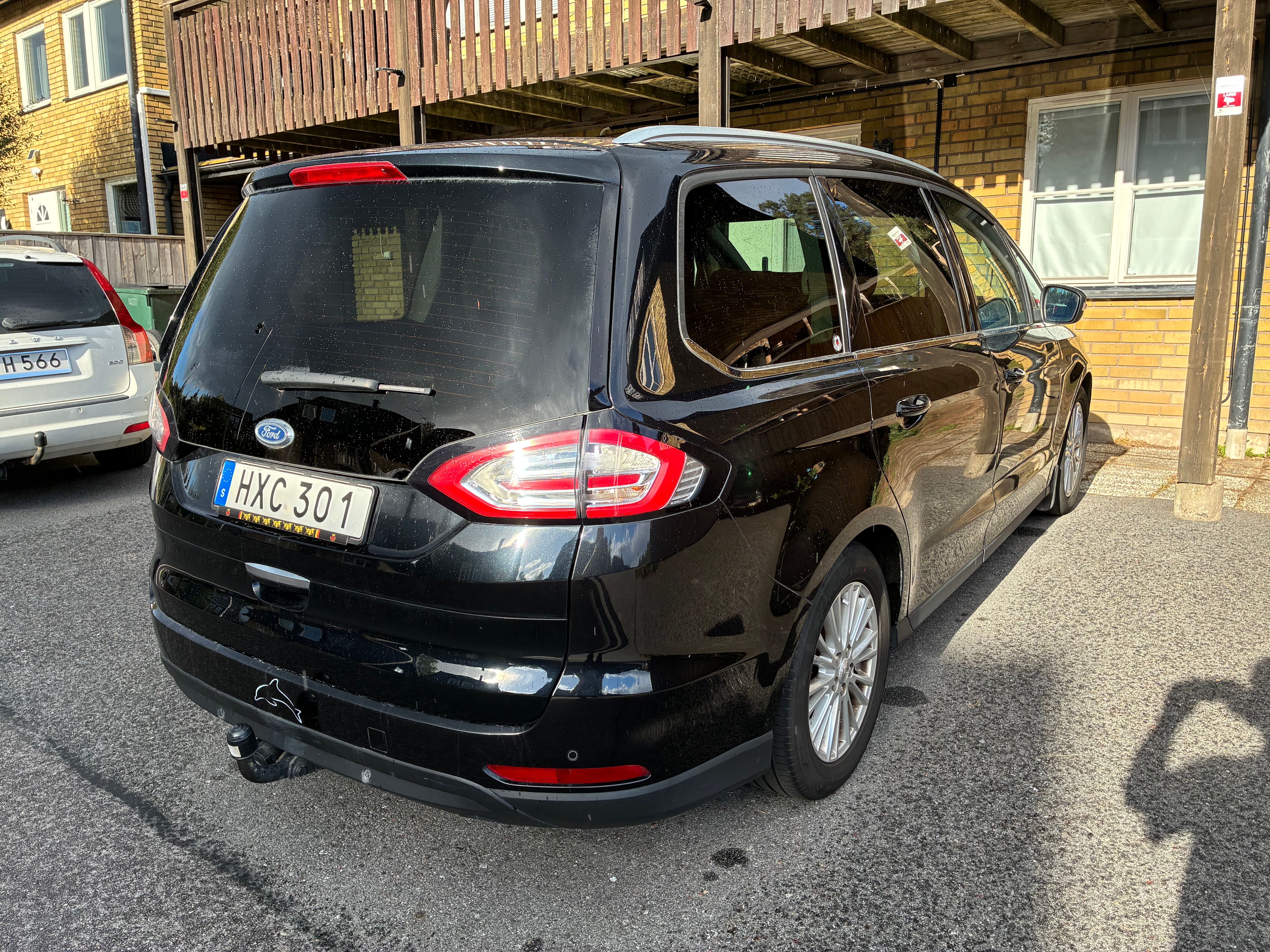 Ford Galaxy 2.0 TDCi Powershift 2016, bild 6/9