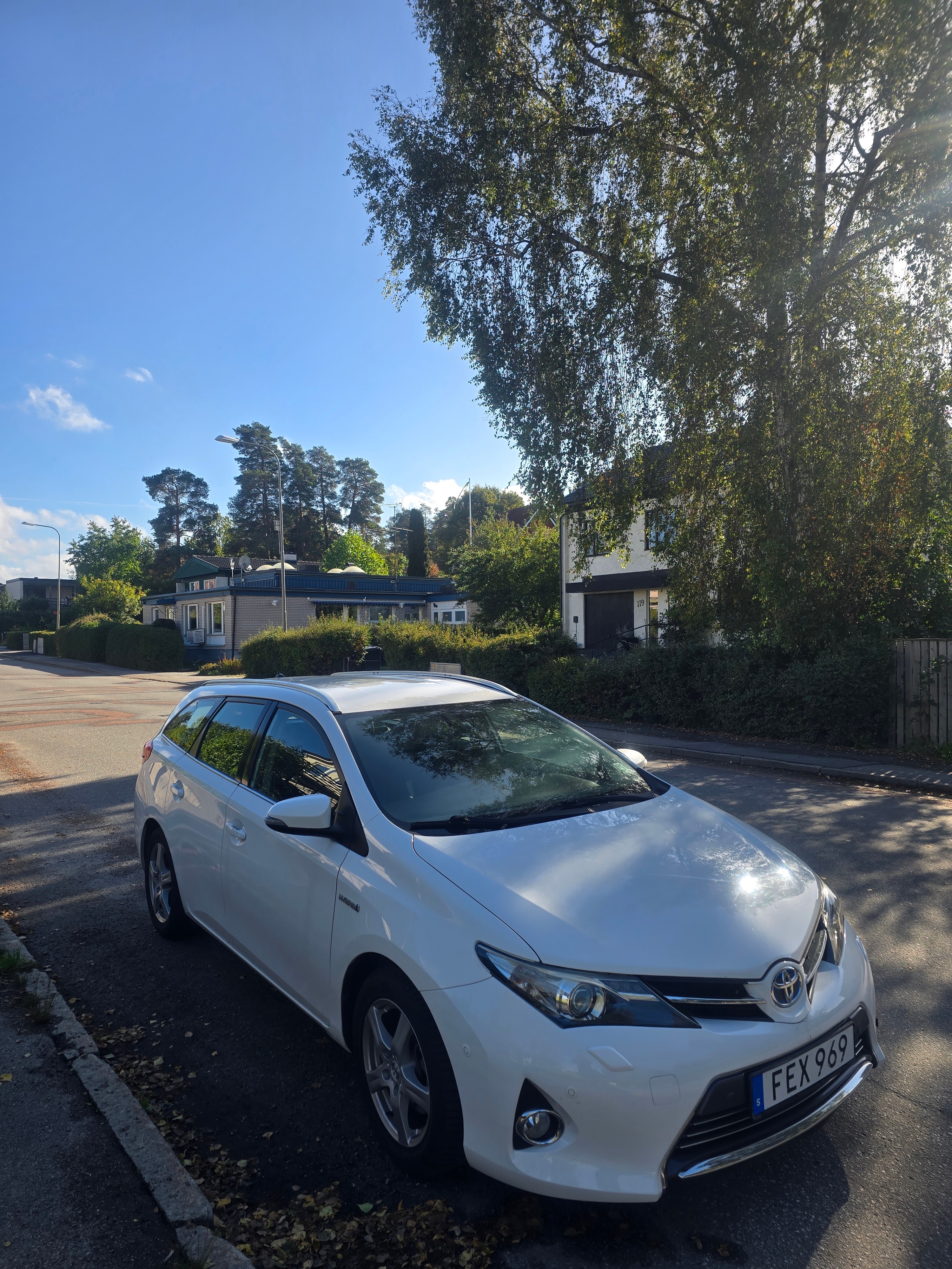 Toyota Auris Touring Sports Hybrid e-CVT 2014, bild 5/10