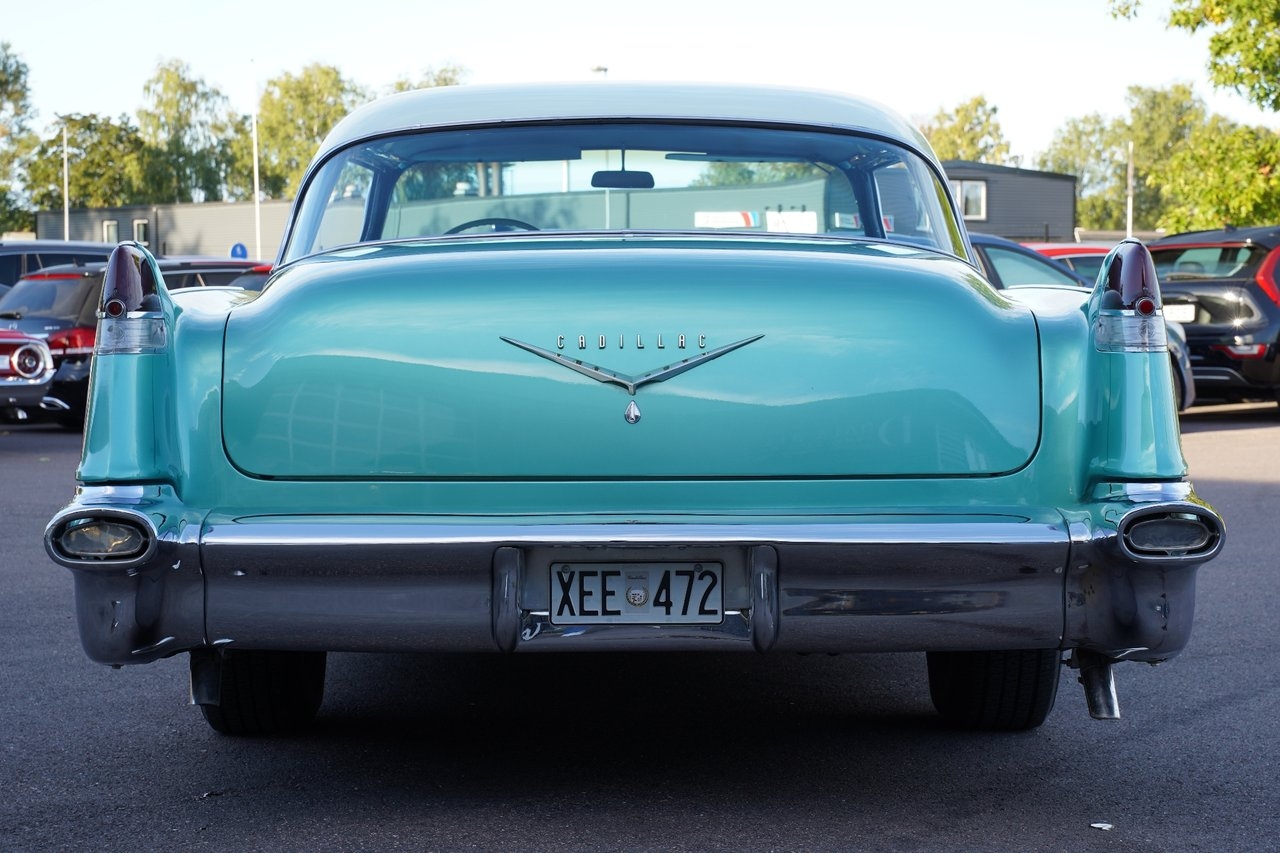 Cadillac Coupé DeVille 1956, photo 4/10