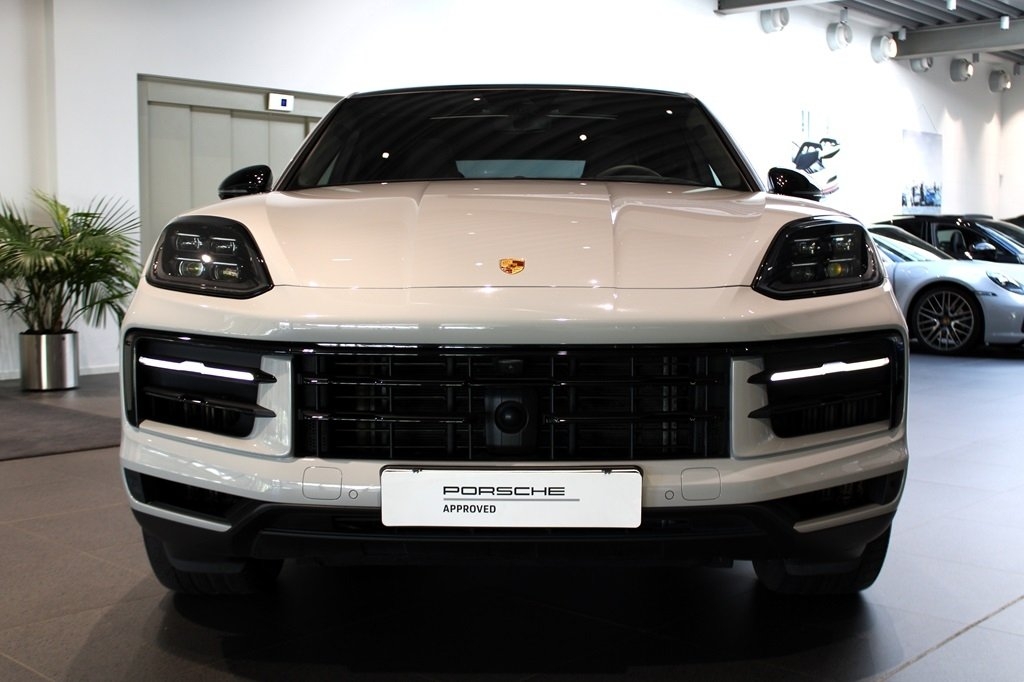 Porsche Cayenne E-Hybrid Coupé 2024, bild 5/10