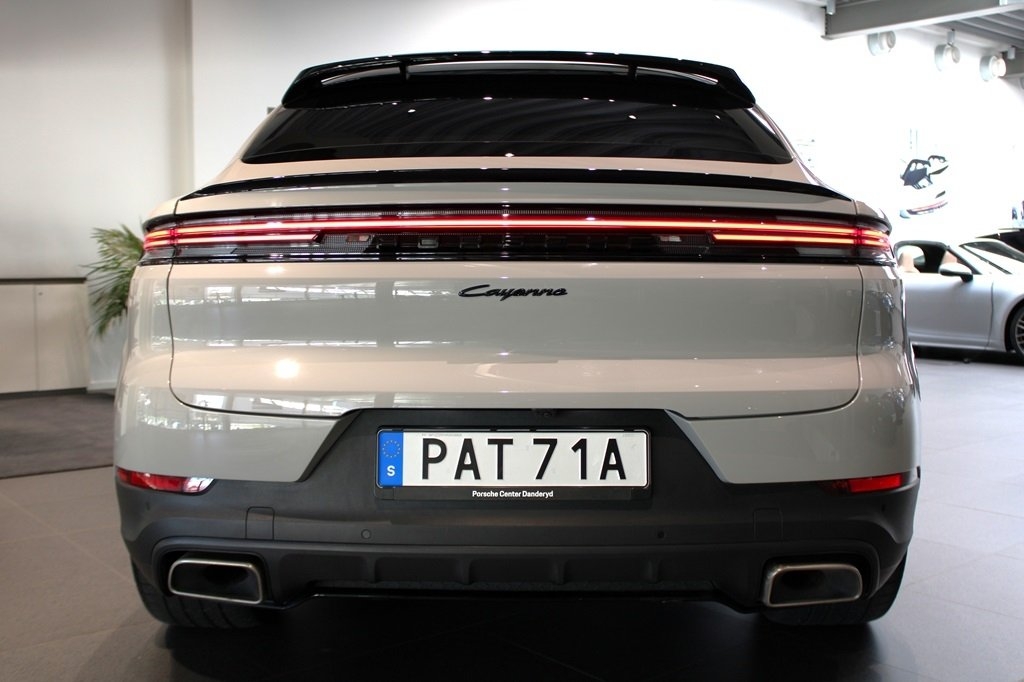 Porsche Cayenne E-Hybrid Coupé 2024, bild 6/10