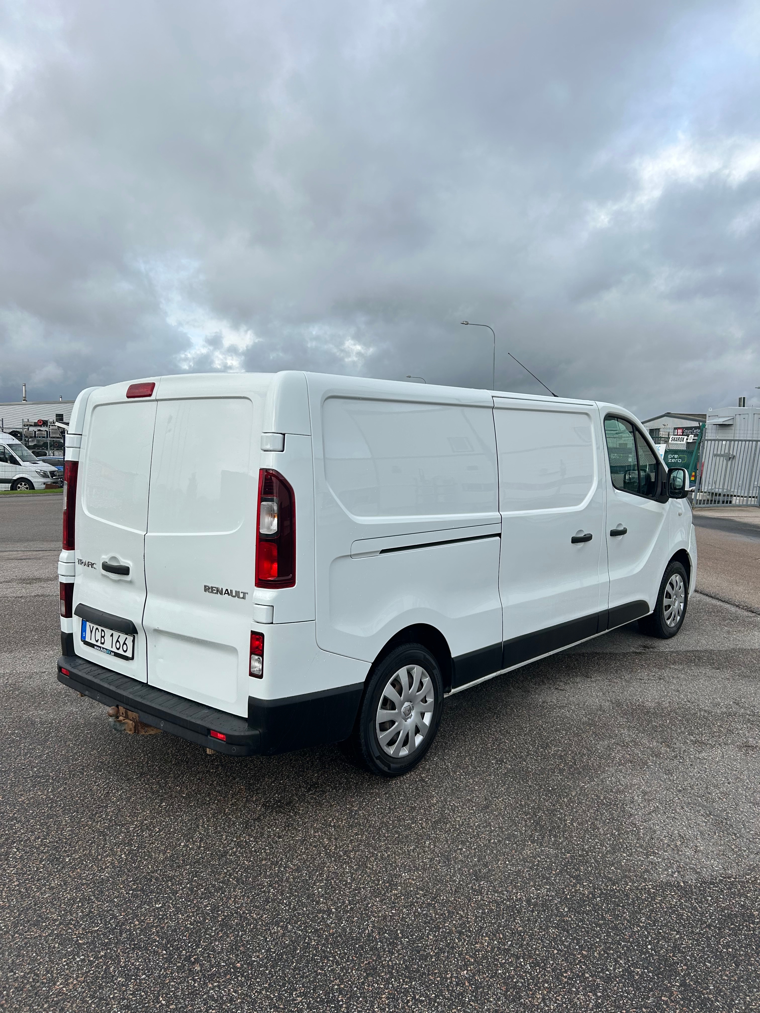 Renault Trafic 2016, bild 2/3
