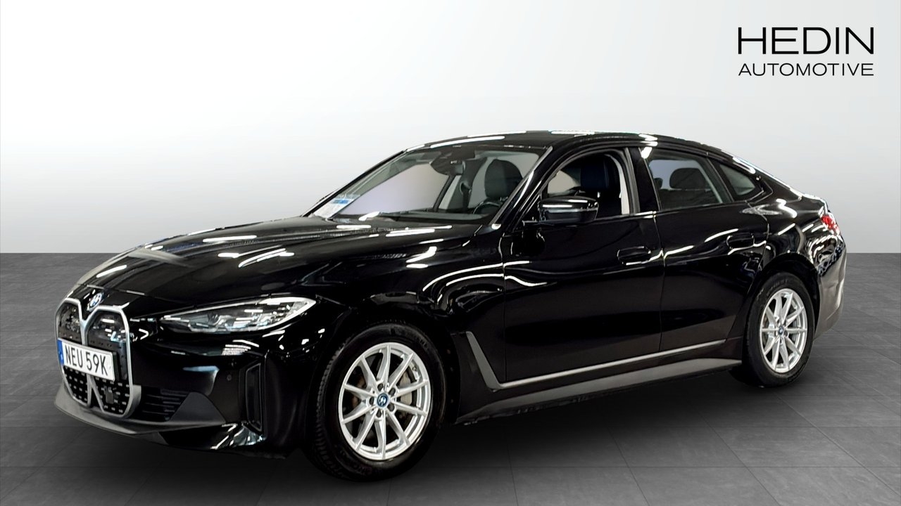 BMW i4
