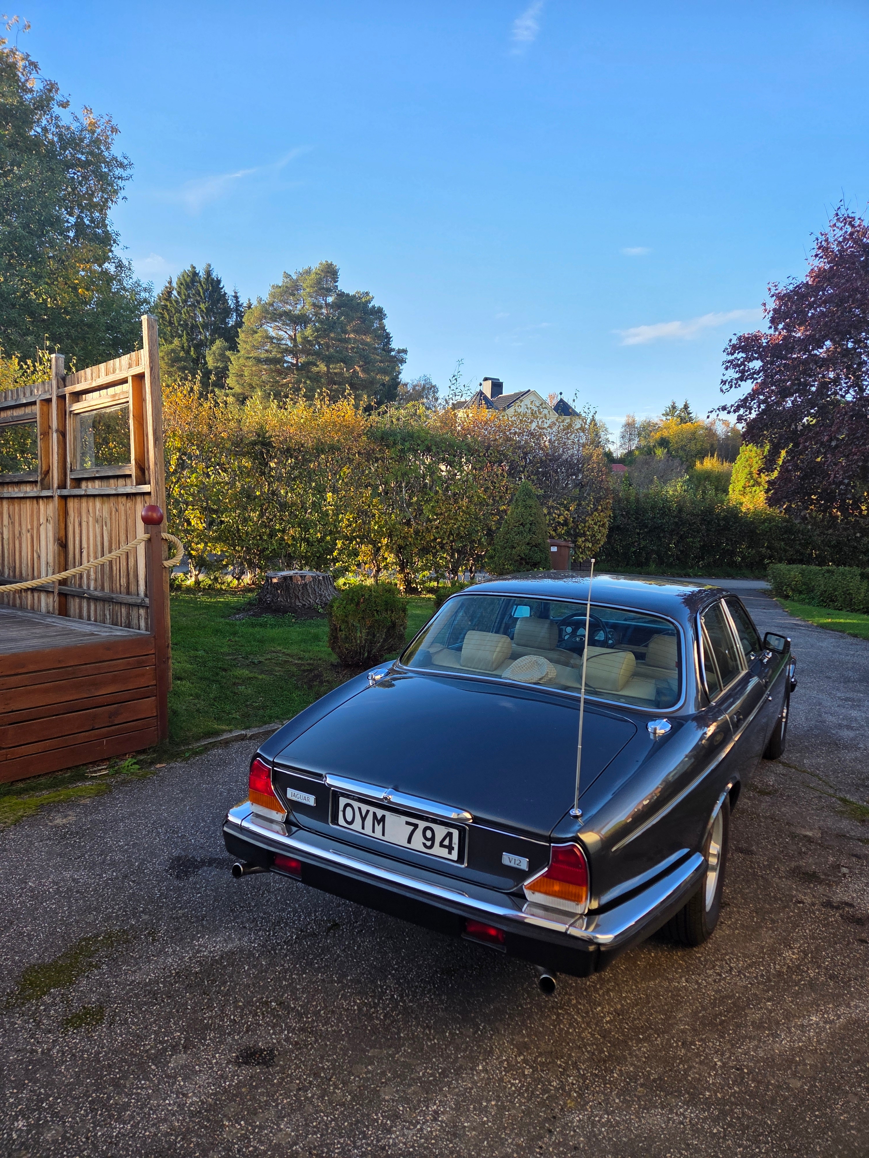 Jaguar XJ12 LWB 5.3 V12 Automatisk 1991, kuva 3/4