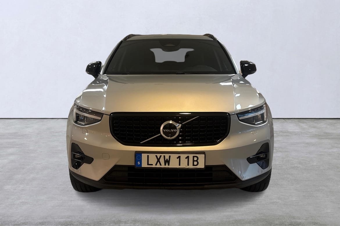 Volvo XC40 B3 FWD Bensin Plus Dark 2025, bild 7/10