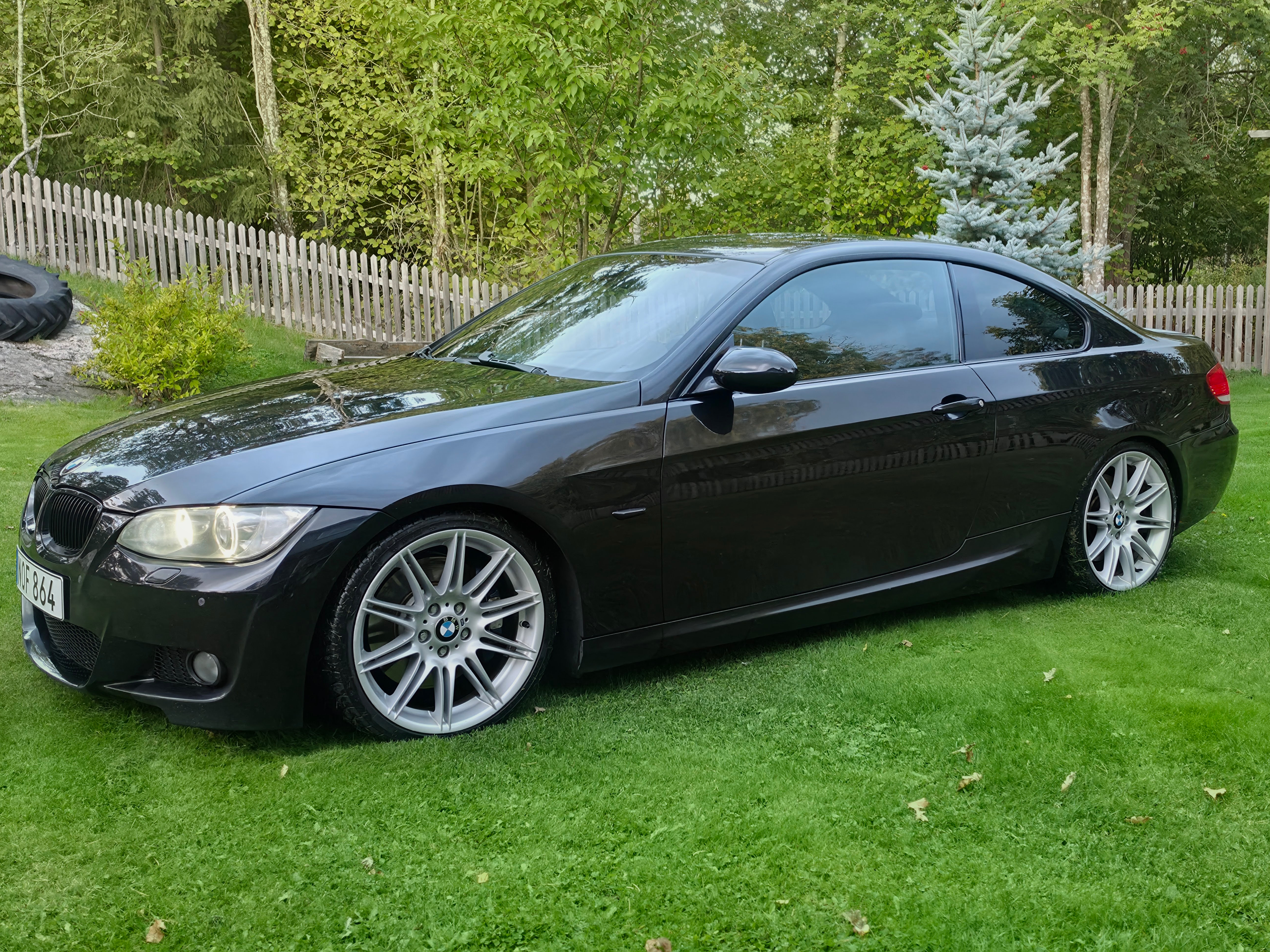 BMW 330