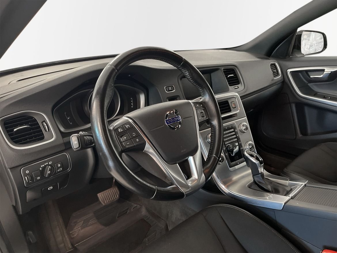 Volvo V60 Cross Country 2016, bild 7/10