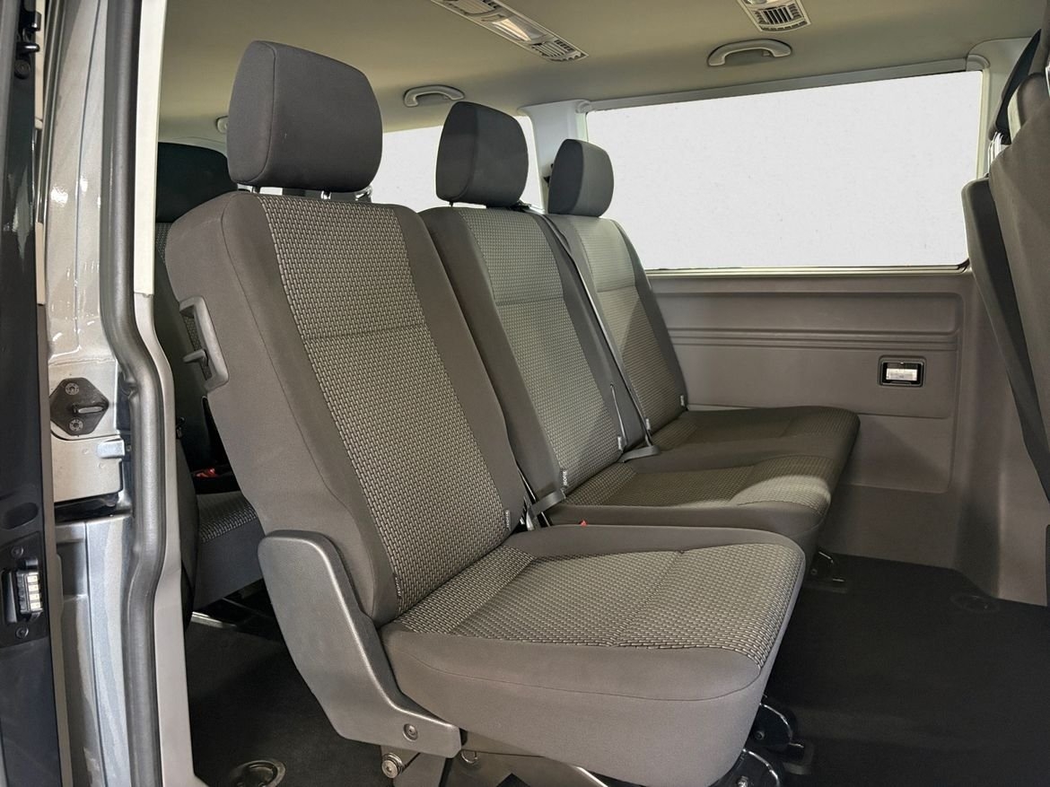 Volkswagen Caravelle 2024, bild 7/10