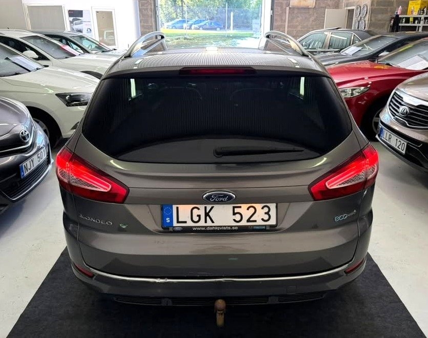 Ford Mondeo 2011, bild 6/10