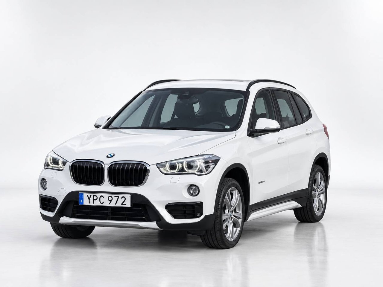 BMW X1 xDrive18d Sport line Drag 2018, bild 2/10
