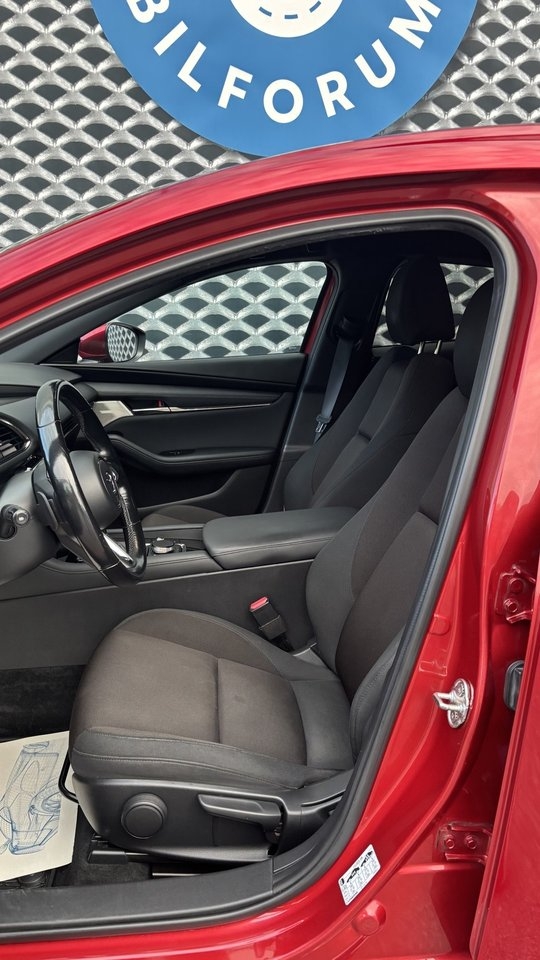 Mazda 3 2.0 Sky+Tech M Hybrid Auto 186hk 2021, bild 7/10