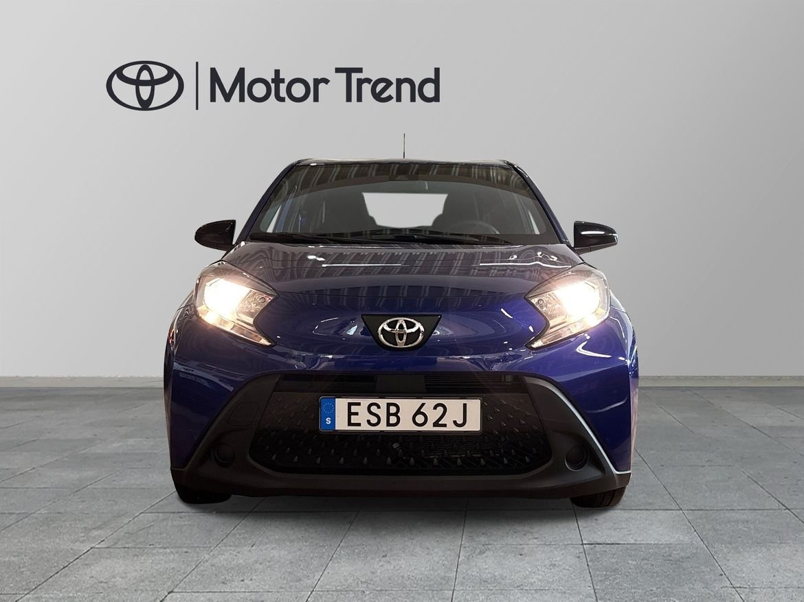 Toyota Aygo X 1,0 M5 PLAY 2025, bild 5/10