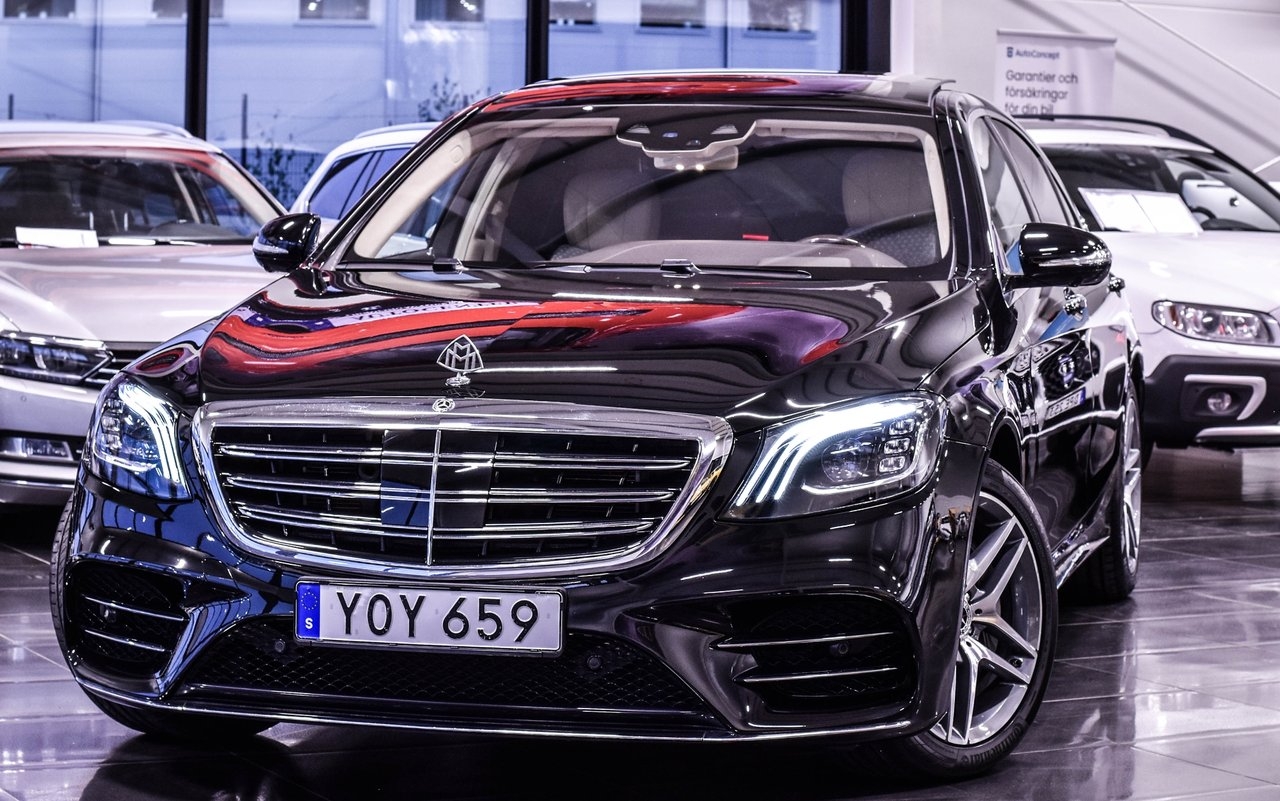 Mercedes-Benz S
