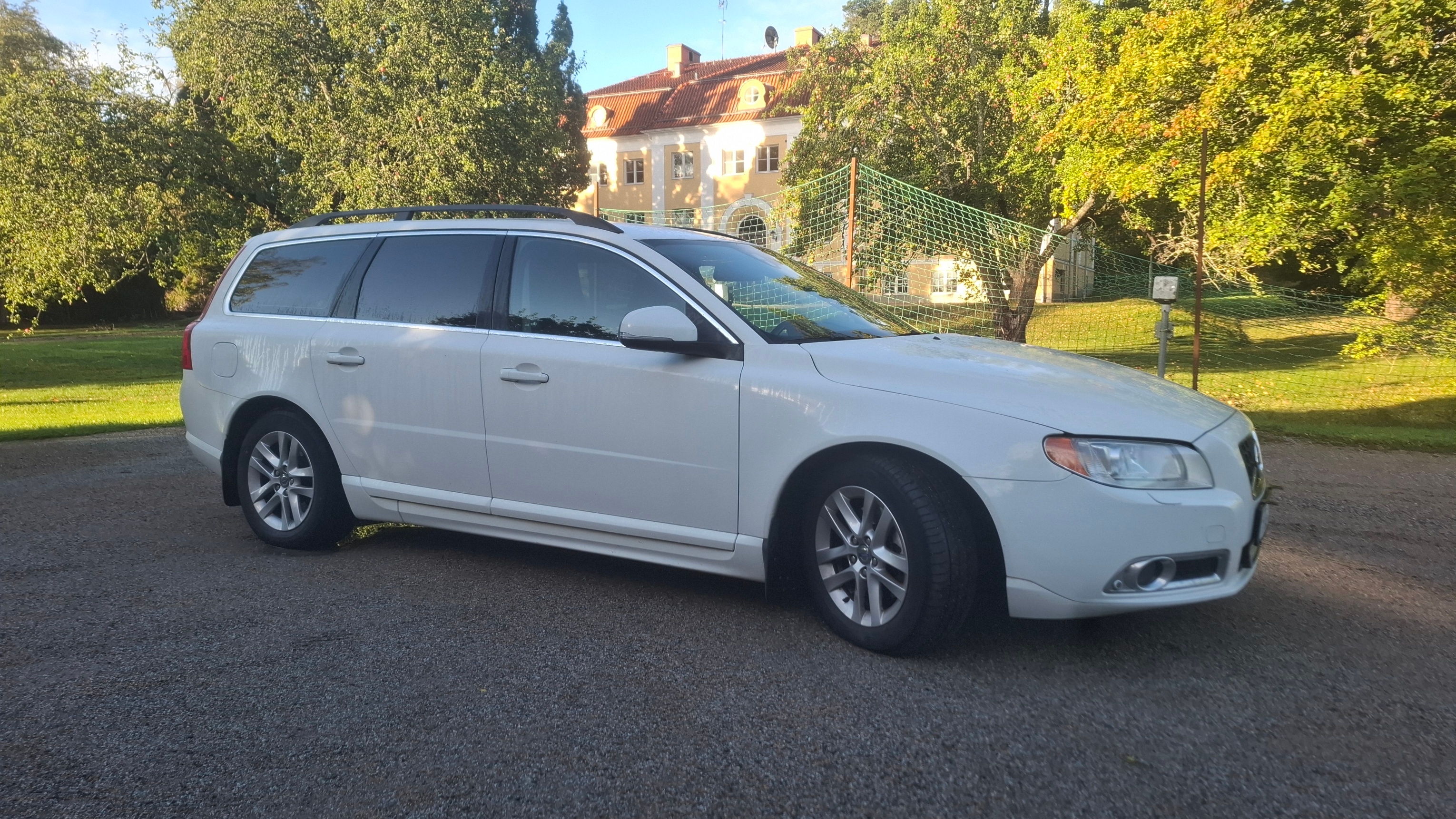 Volvo V70 D2 Powershift 2013, bild 6/8