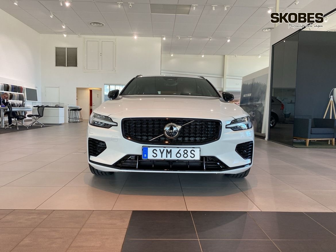 Volvo V60 2027, bild 2/10