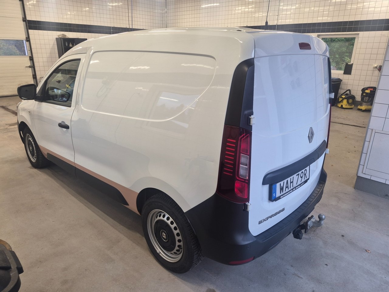 Renault Kangoo Express 2023, kuva 2/5