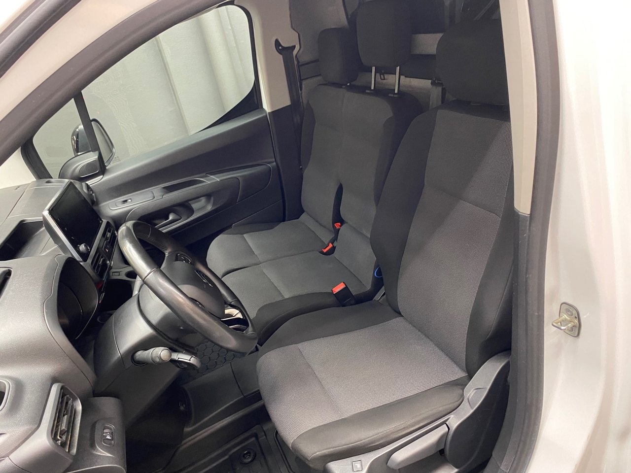 Citroen Berlingo 2022, bild 6/10