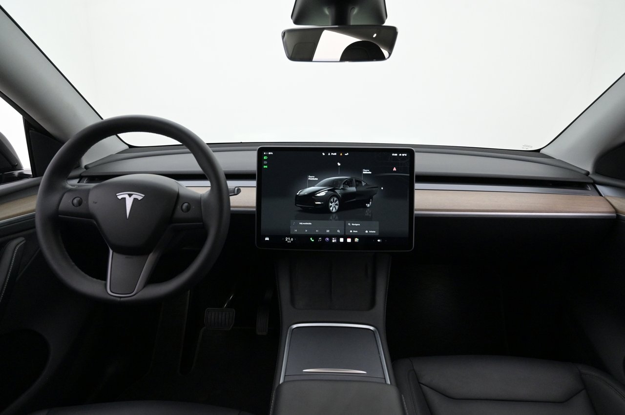 Tesla Model Y Long Range AWD Autopilot 2023, kuva 6/10