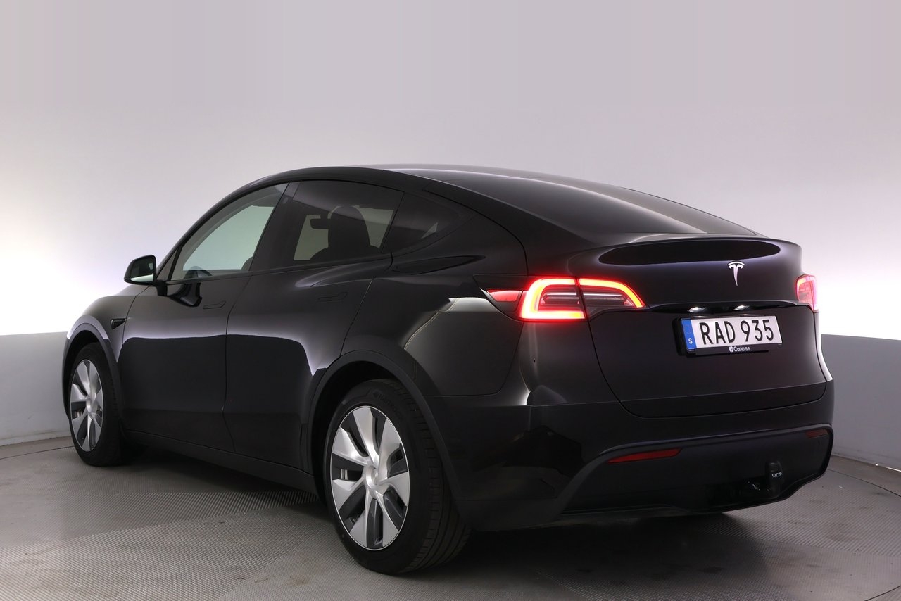 Tesla Model Y 2023, bild 4/10