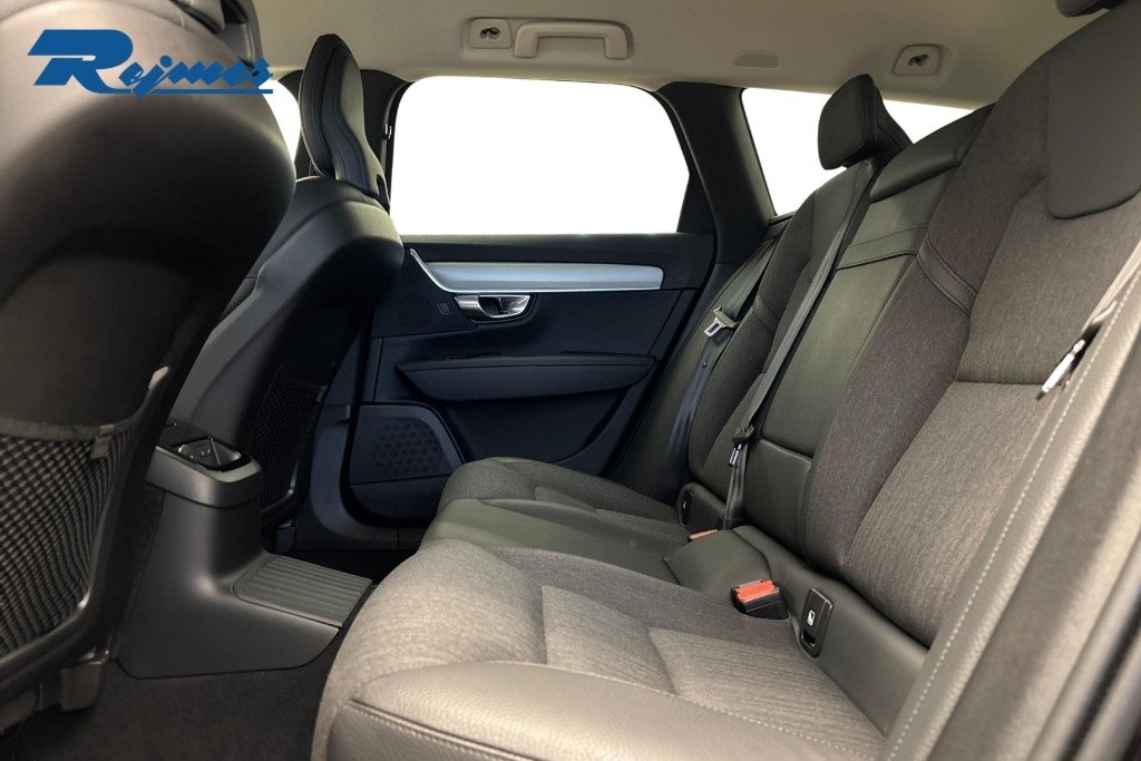 Volvo V90 T6 Core Edition II 2025, bild 7/10