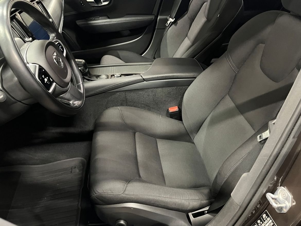 Volvo V90 D4 Mom SE (V-HJUL) 2019, bild 7/10