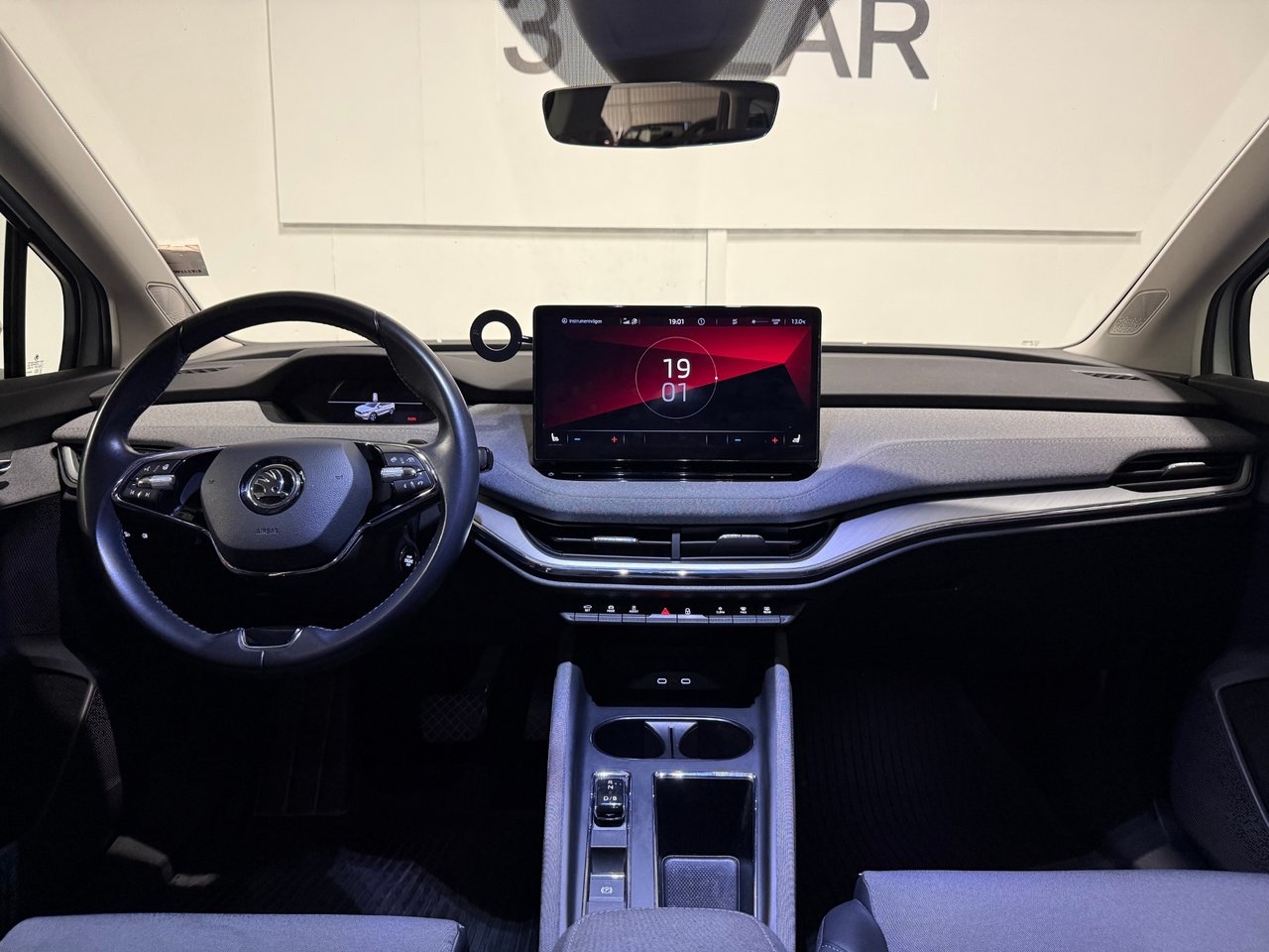 Skoda Enyaq 2021, bild 2/10