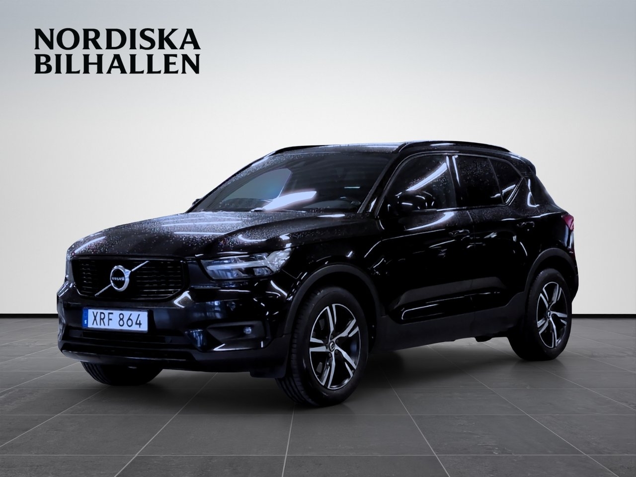 Volvo XC40 D4 AWD Geartronic R-Design 2018, bild 3/10