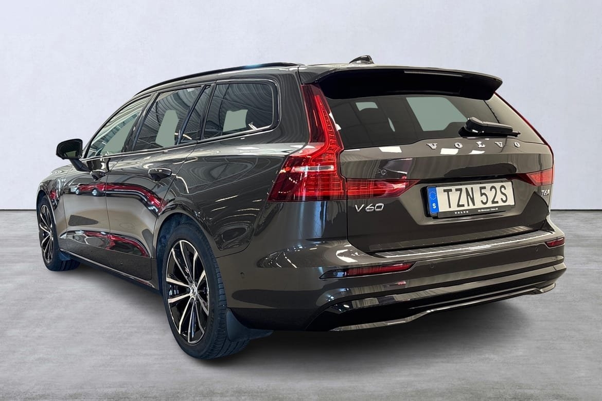 Volvo V60 T6 Plus Dark Nordic Edition 2025, bild 4/10
