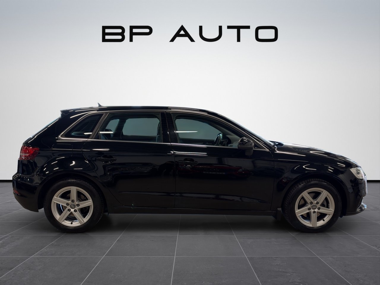Audi A3 2019, photo 7/10