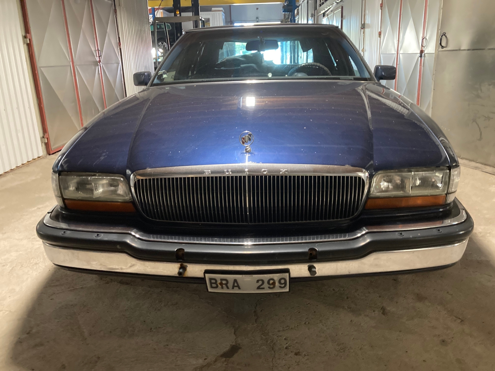 Buick Park Avenue 3.8 V6 Hydra-Matic 1991, photo 3/5