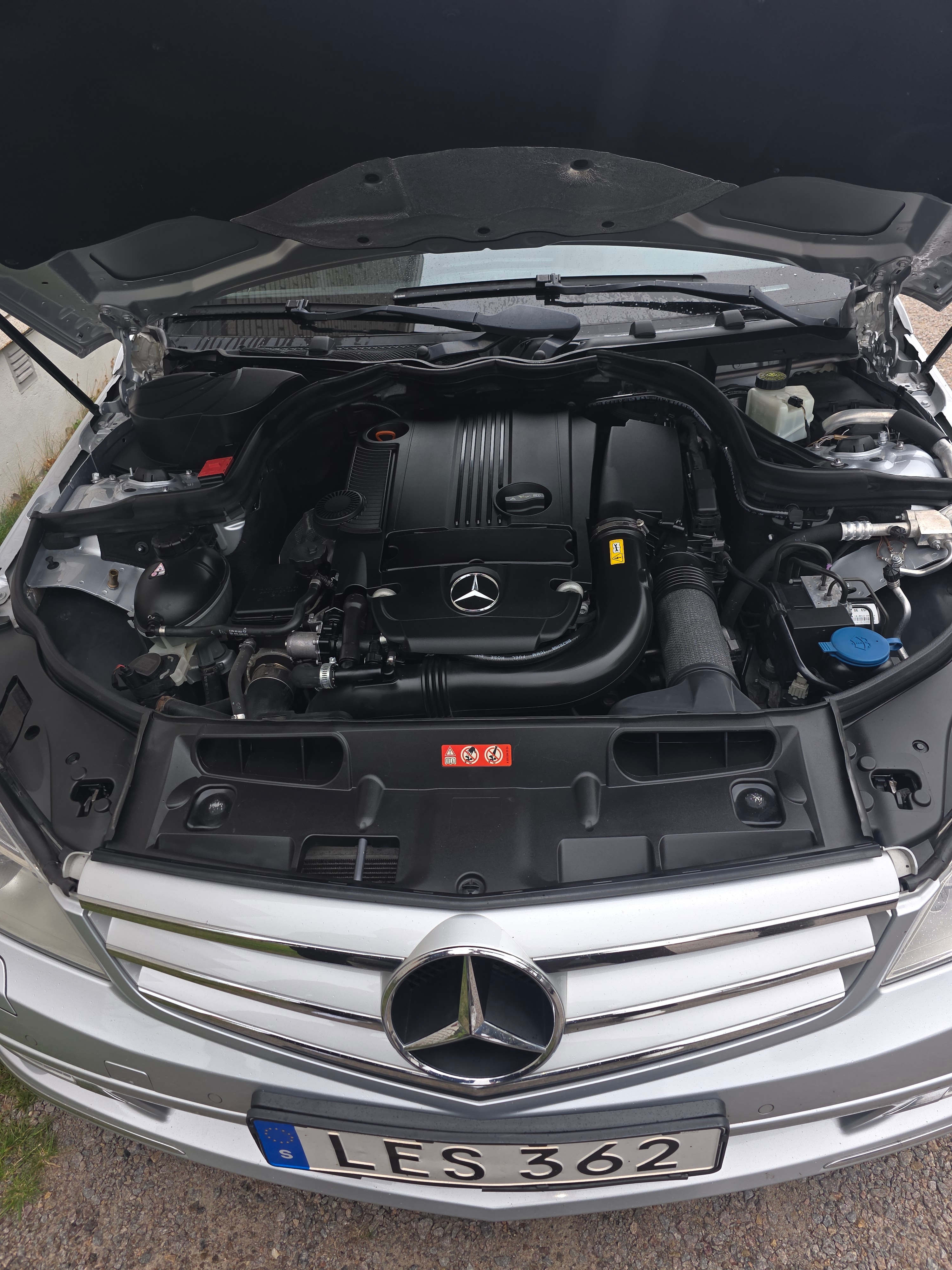 Mercedes-Benz C 2011, bild 2/9