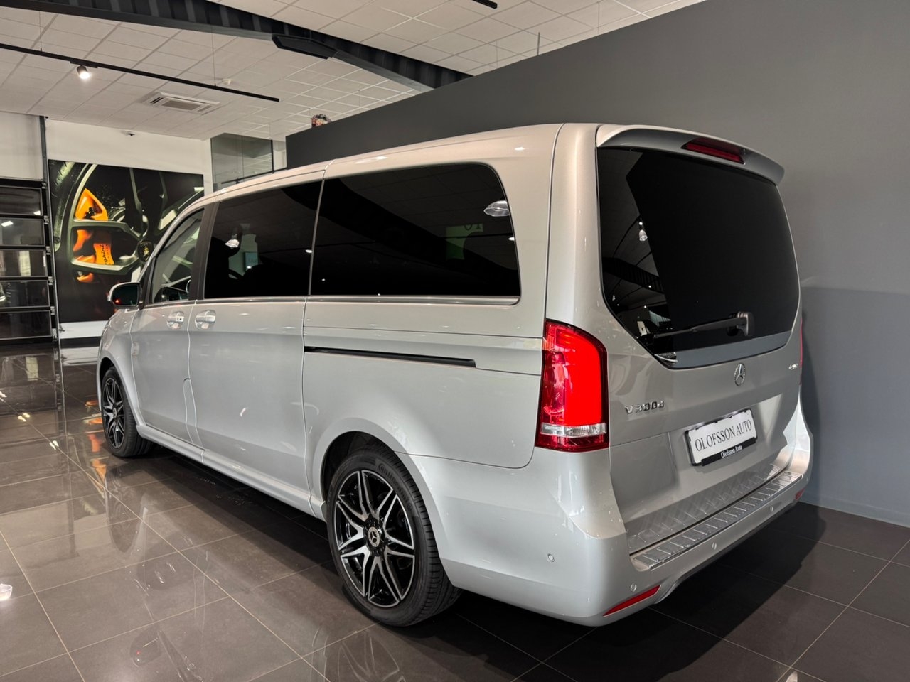 Mercedes-Benz V 2020, bild 2/10