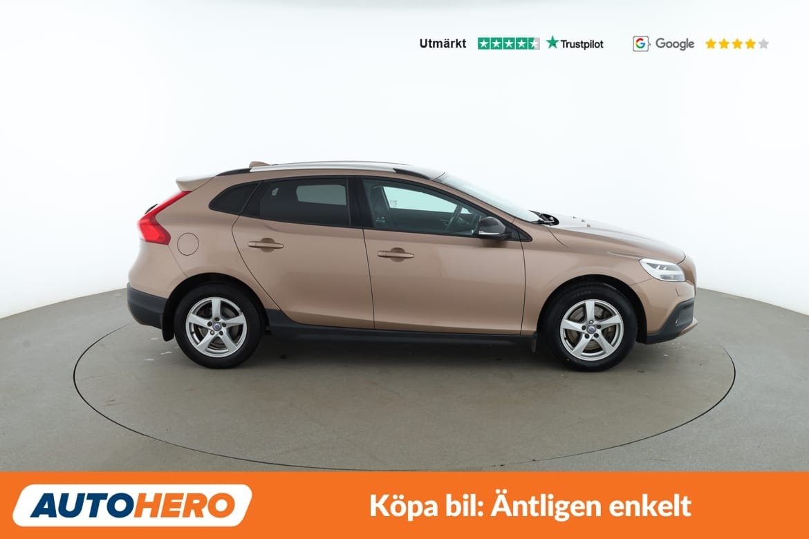 Volvo V40 Cross Country 2017, bild 7/10
