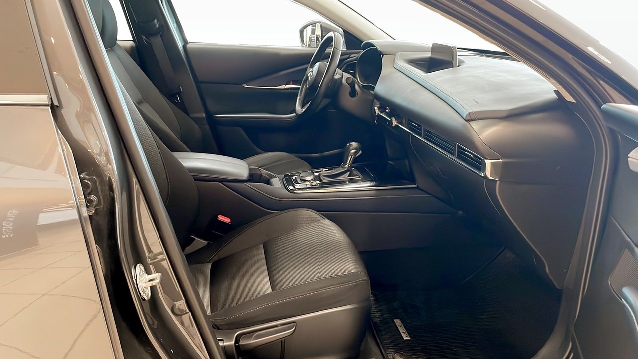 Mazda CX-30 2020, bild 3/10