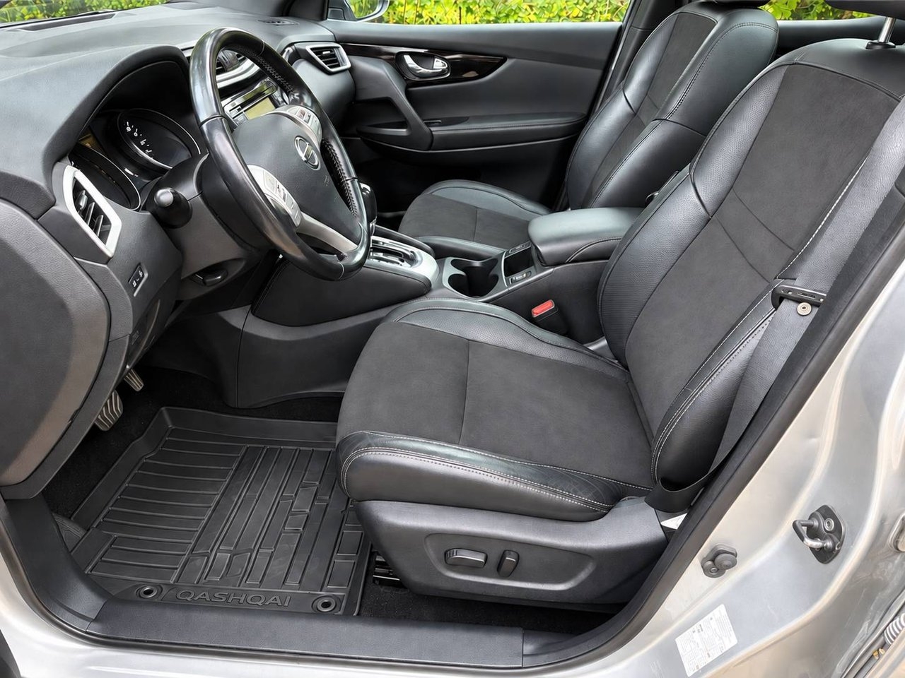 Nissan Qashqai 1.2 DIG-T Auto 2017, kuva 5/10