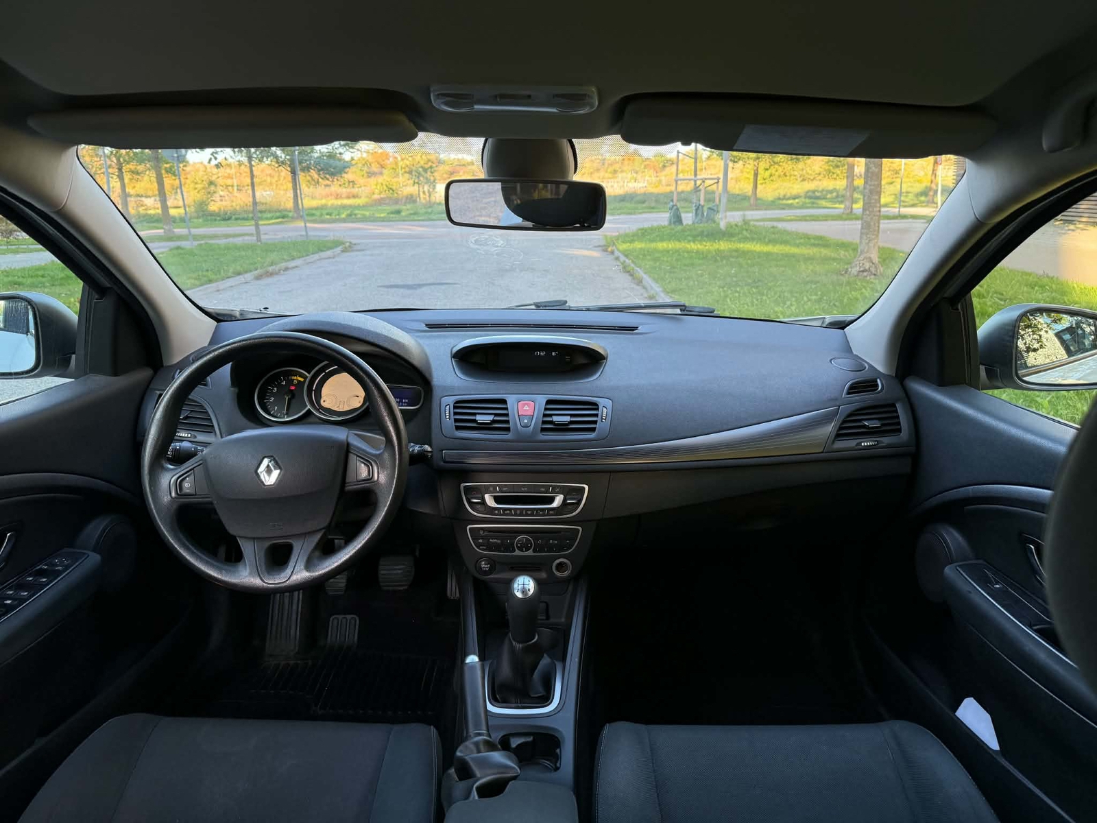 Renault Megane 2011, bild 4/4