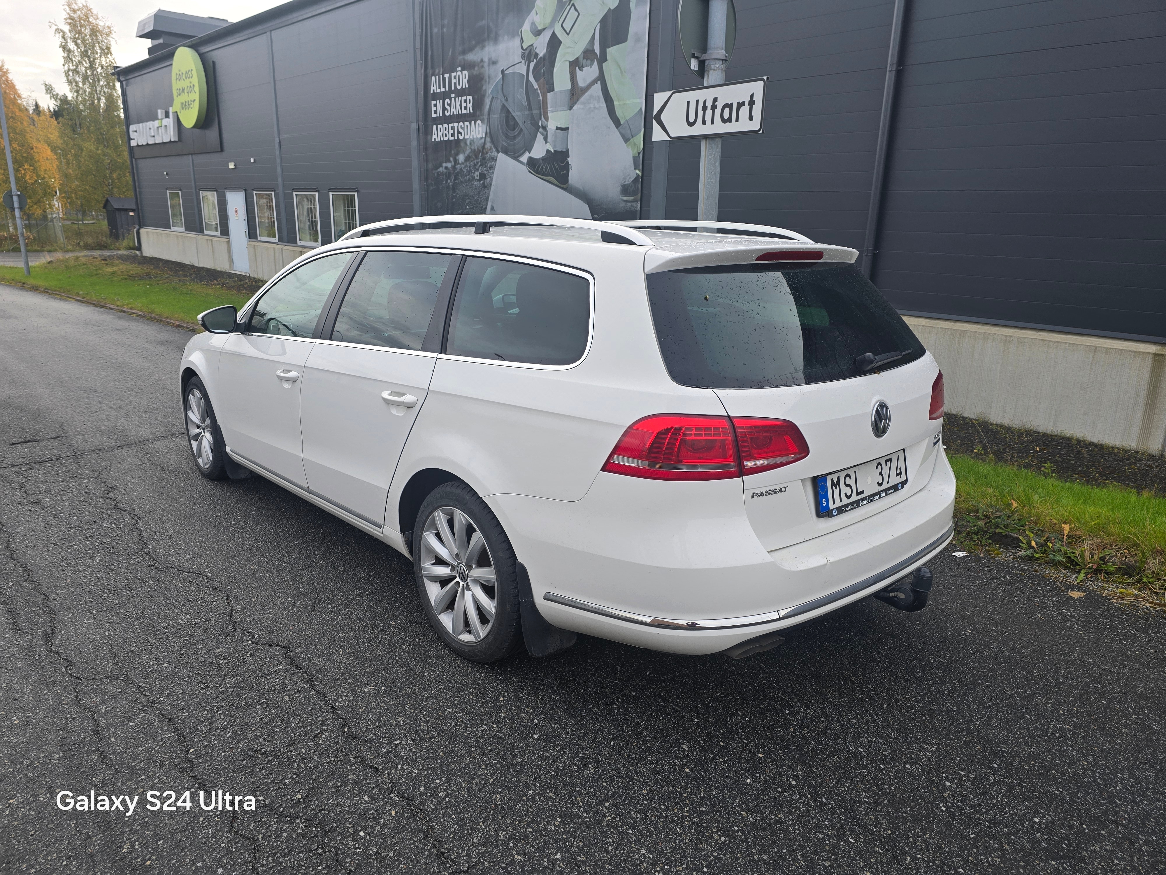 Volkswagen Passat 2012, bild 3/5