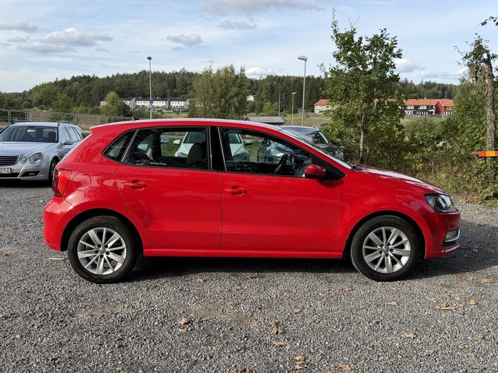 Volkswagen Polo 2015, bild 4/10