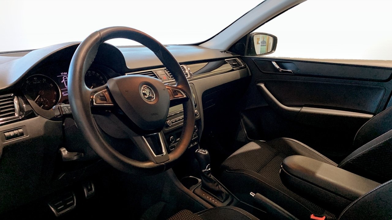 Skoda Rapid 2014, bild 7/10