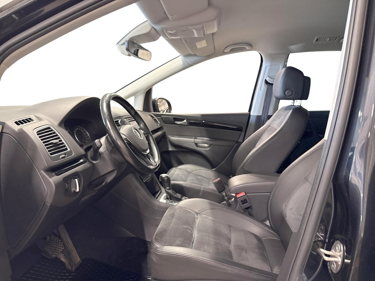 Volkswagen Sharan 2019, bild 2/14
