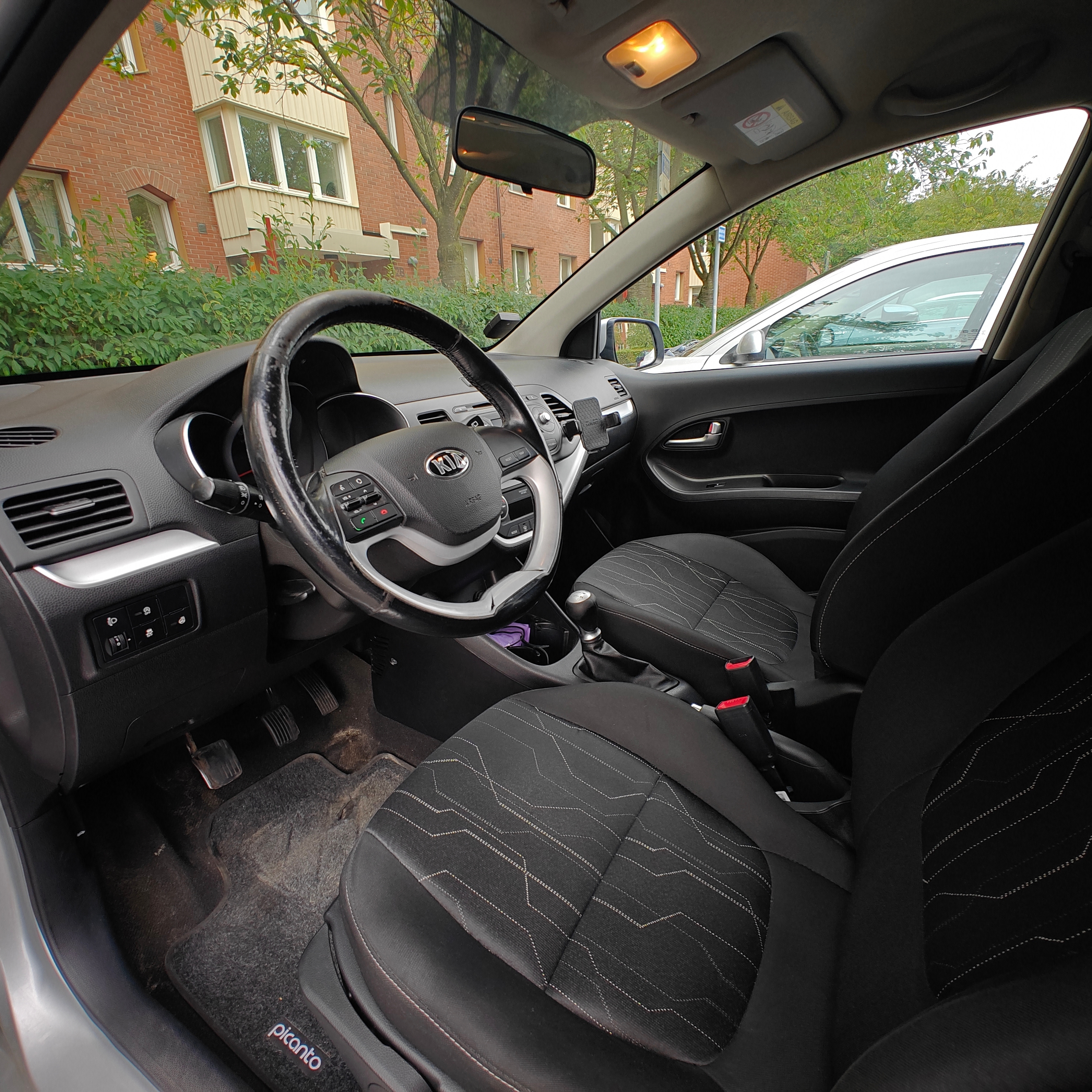 Kia Picanto 5-dörrar 1.0 Manuell 2016, bild 6/7