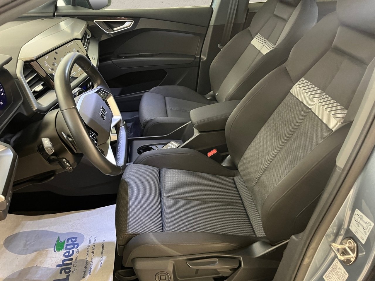 Audi Q4 e-tron 2024, bild 3/7