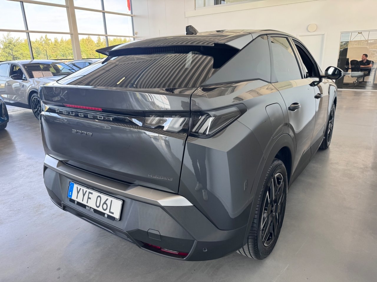 Peugeot 3008 Hybrid 145 1.2 PureTech 145 2025, bild 6/10