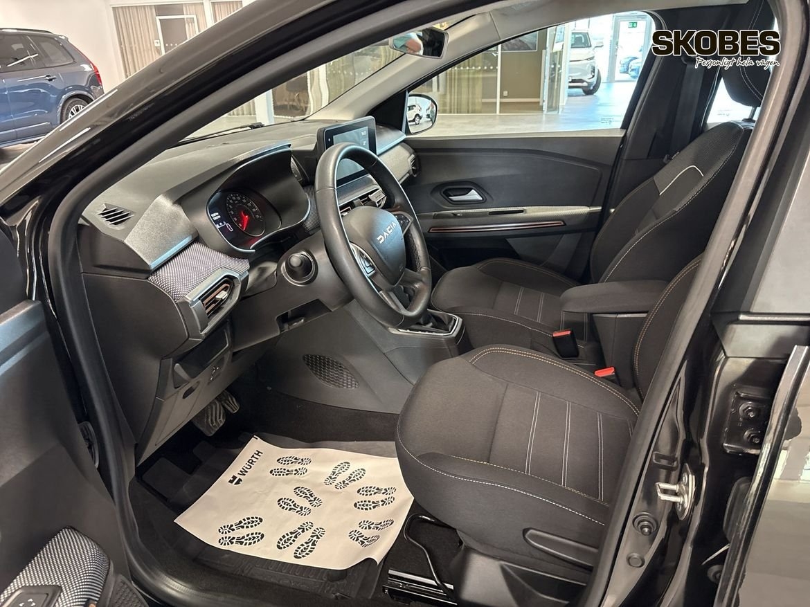 Dacia Sandero Stepway 2023, photo 7/10