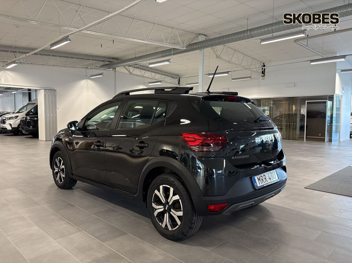Dacia Sandero Stepway 2023, photo 4/10