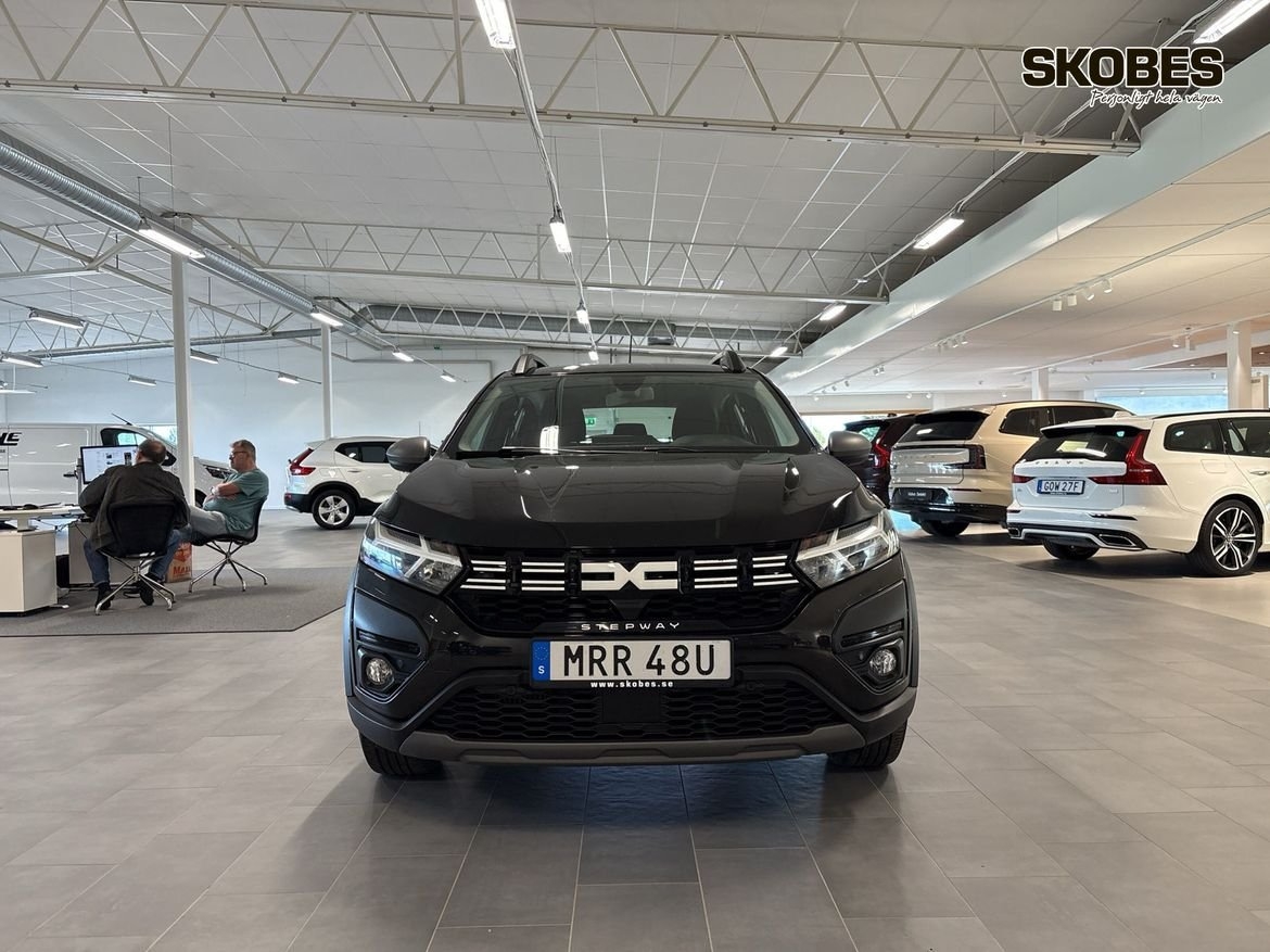 Dacia Sandero Stepway 2023, photo 2/10