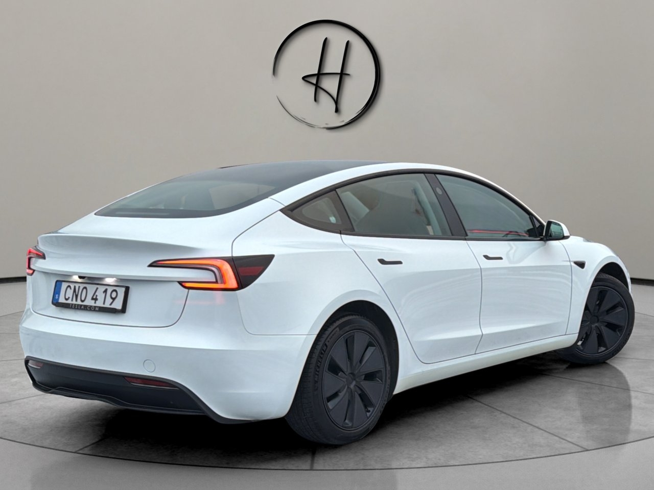 Tesla Model 3 AutoPilot HW4 2024, bild 4/10